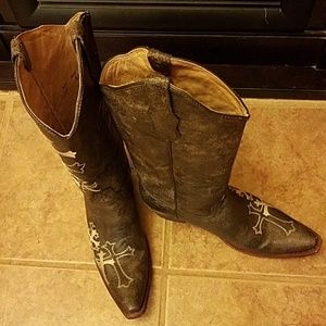 Beatiful Ladies Cowgirl Boots - New!!!