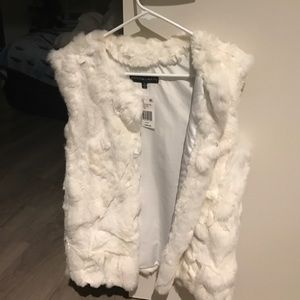 White Adrienne Landau rabbit fur vest medium