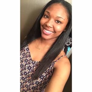 Meet your Posher, Carlita