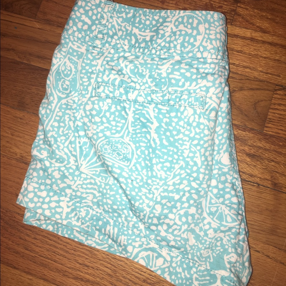 Lilly Pulitzer the Walsh shorts size 2