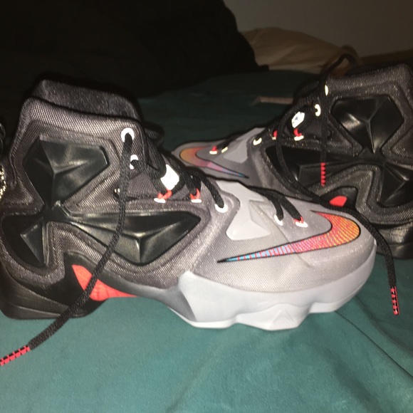 Lebron soldier 8 wolfs main image 4