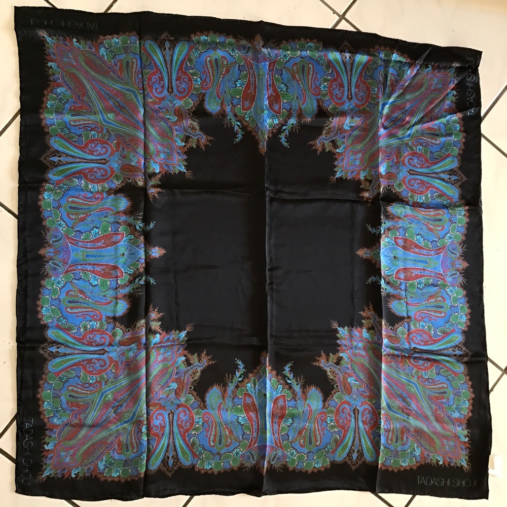 Tadashi shoji silk scarf