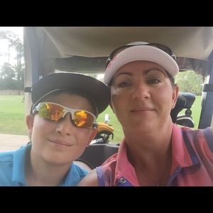 Meet your Posher, Michaela