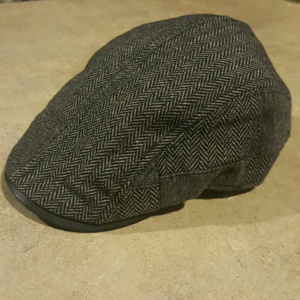 Men's Herringbone Faux Leather Trim Driver's Cap