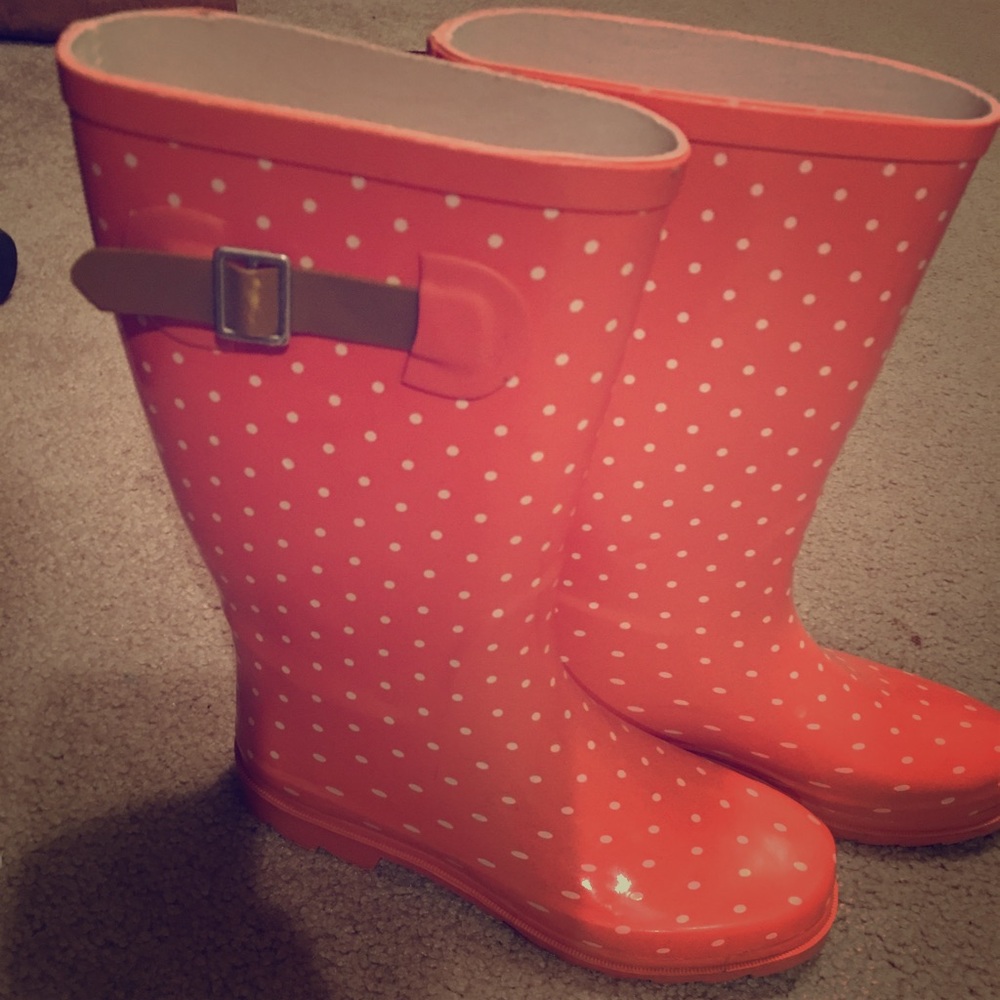 Rain boots