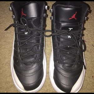 Jordan 12s 10/10 condition worn once