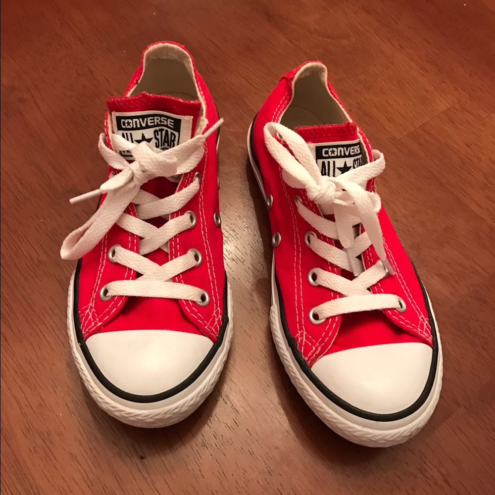 Red Chuck Taylors Youth Sz 1