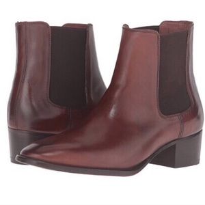 Frye Dara Chelsea Boots