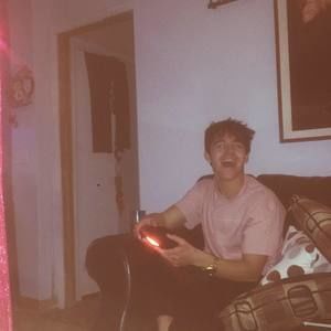 Meet your Posher, Alex