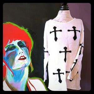 Gianni Bini cross sweater