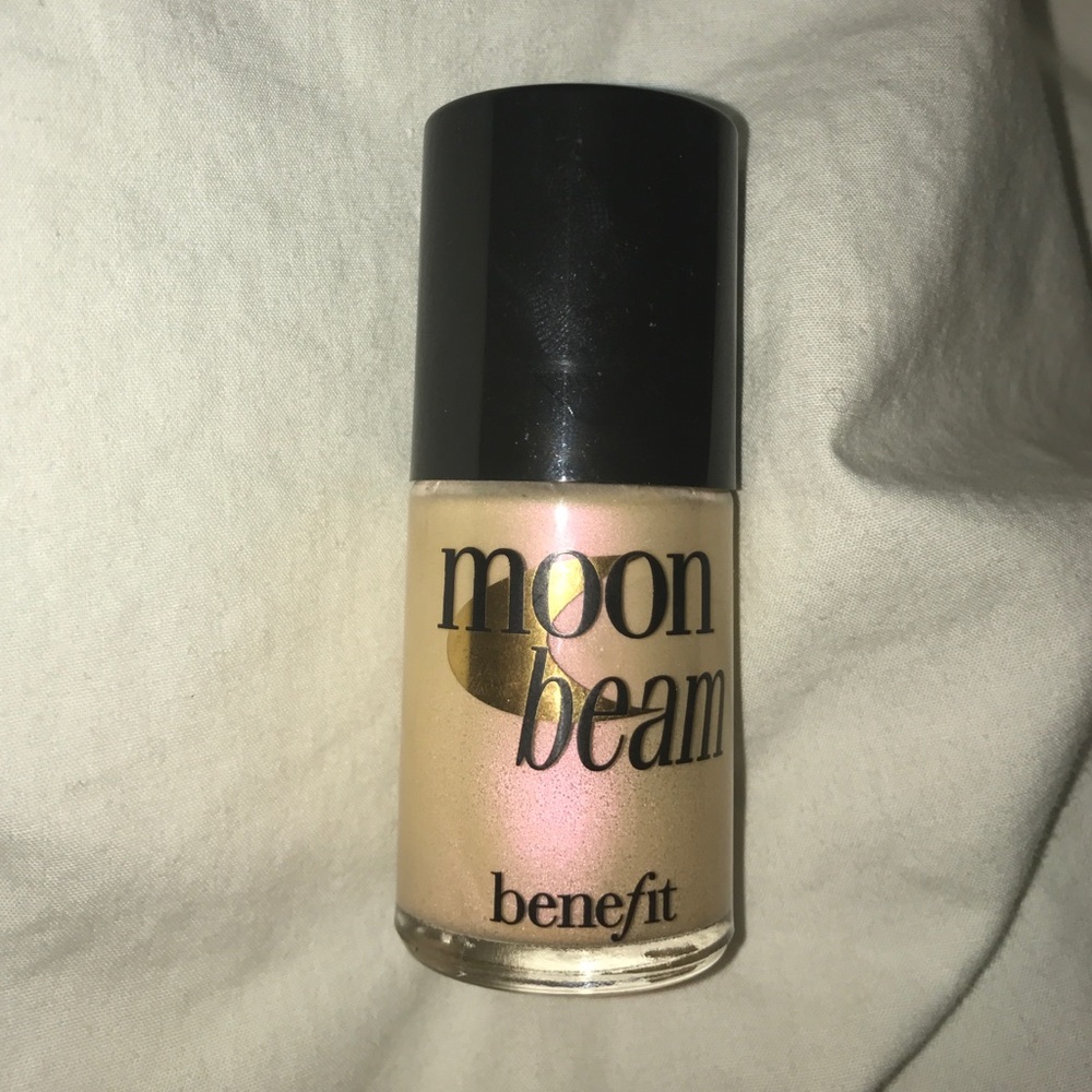 Benefit Moon Beam Highlighter