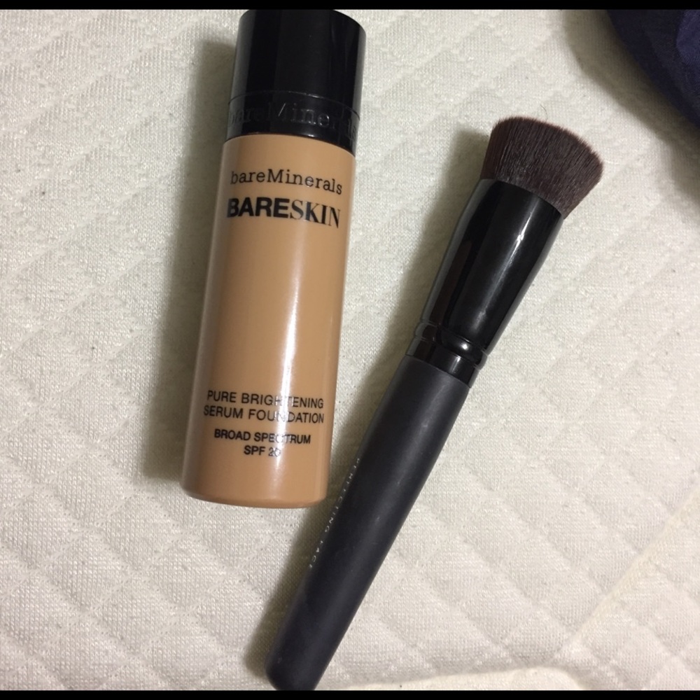 bareMinerals Serum foundation