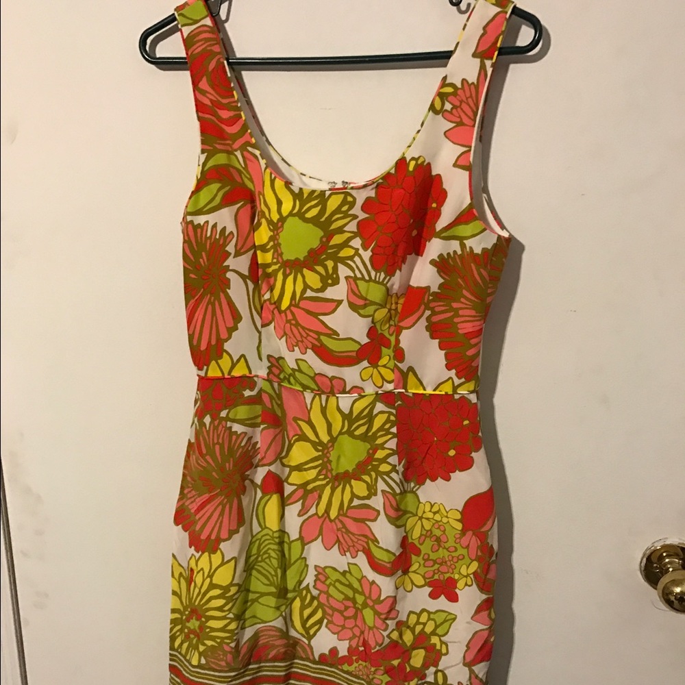 Gorgeous Trina Turk floral dress