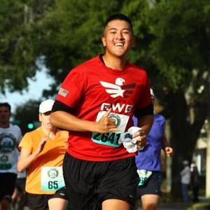 Meet your Posher, Dustin