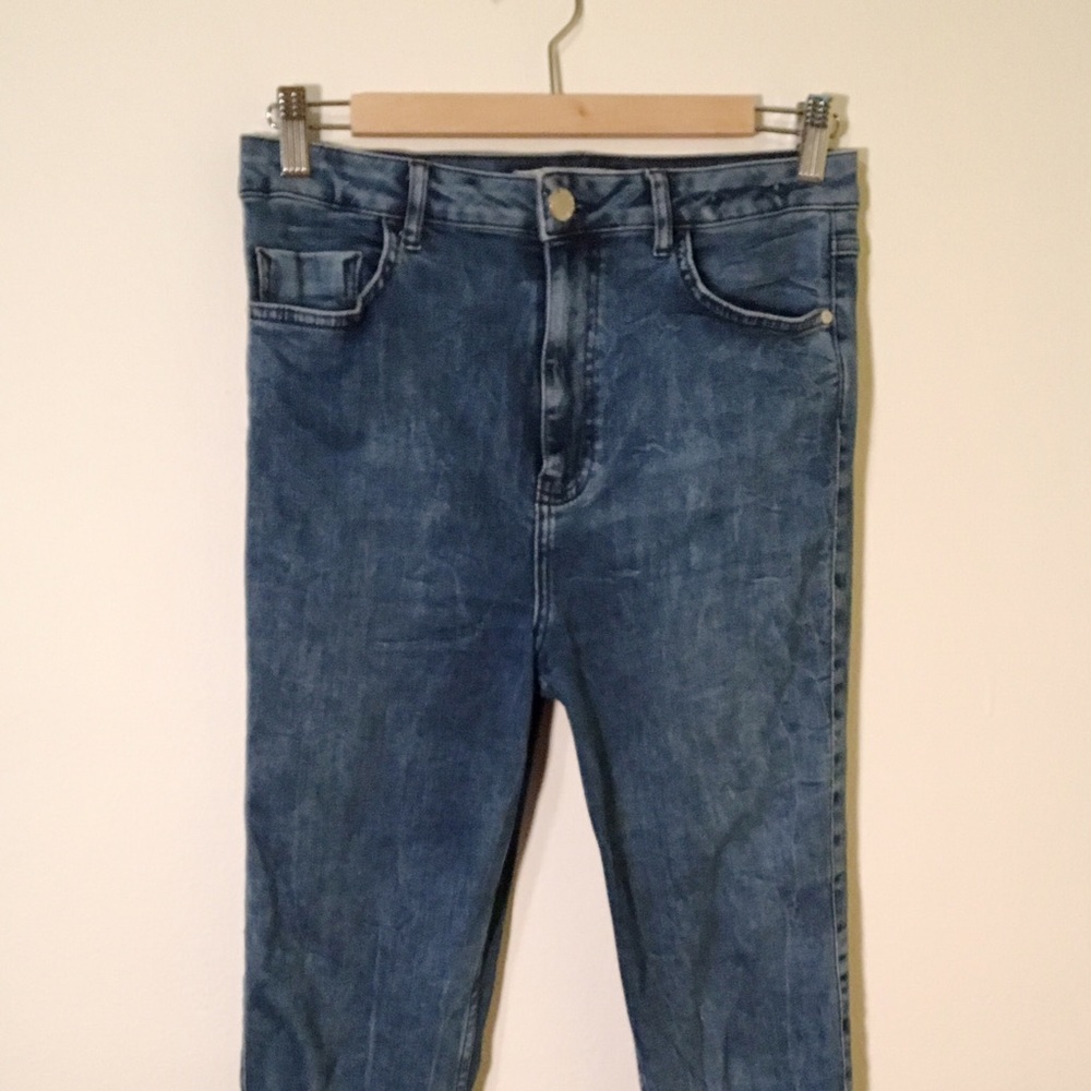 High-waisted Jeans