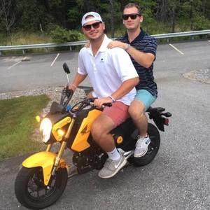 Meet your Posher, Chris