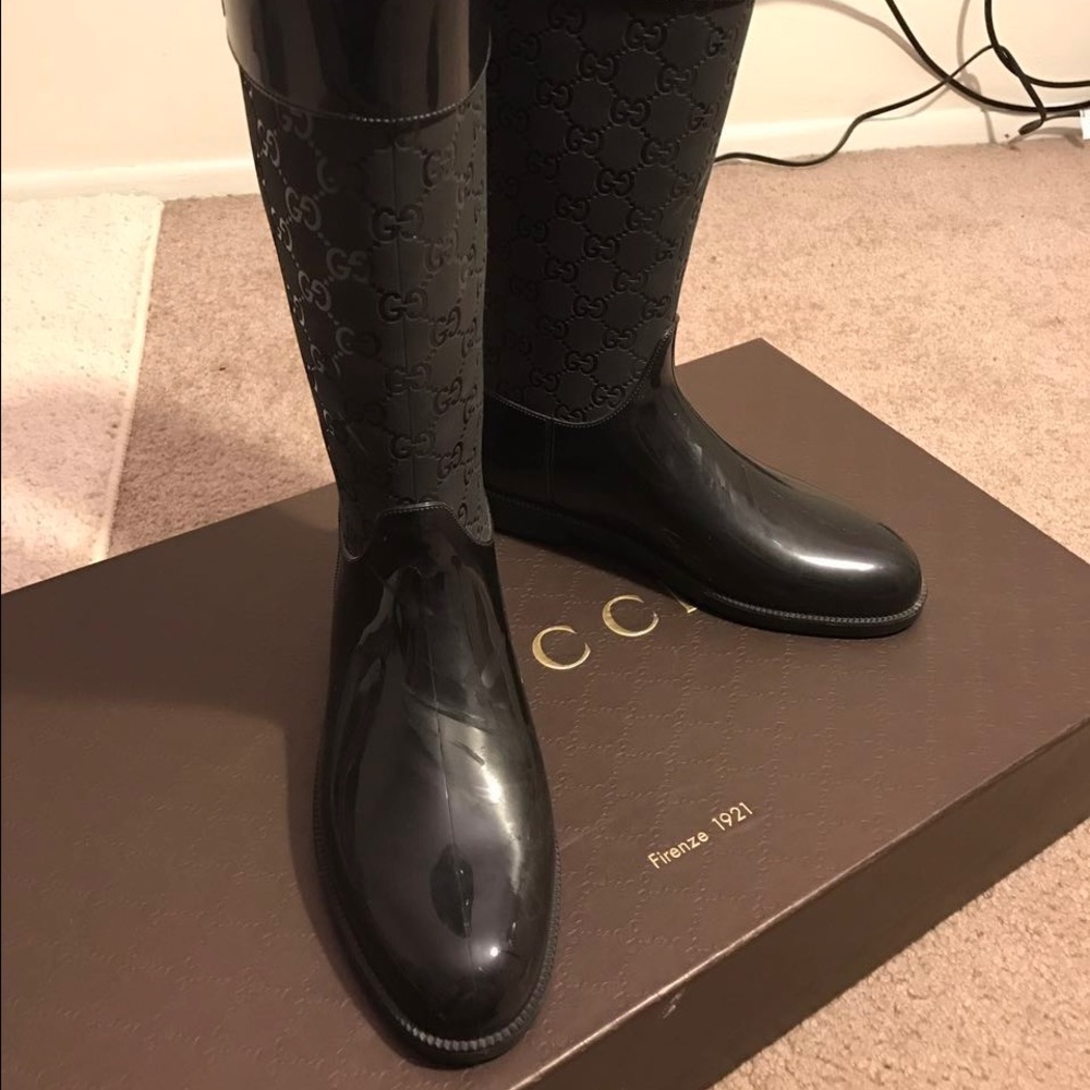 gucci rain boots