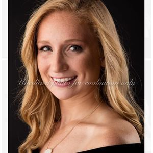 Meet your Posher, Mallory