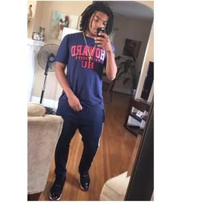 Meet your Posher, Jay