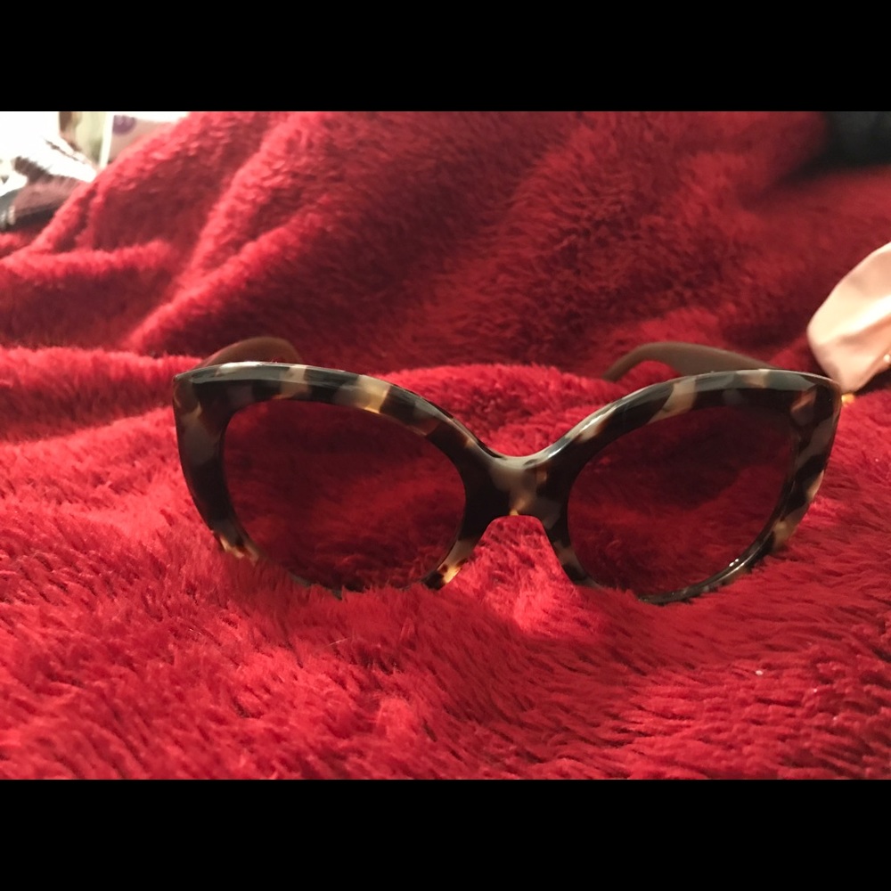 Tory burch sunglasses