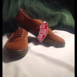 NWT Tan Suede Vans