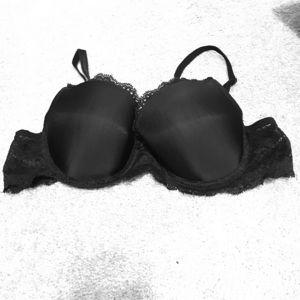 Black lace Victoria's Secret bra