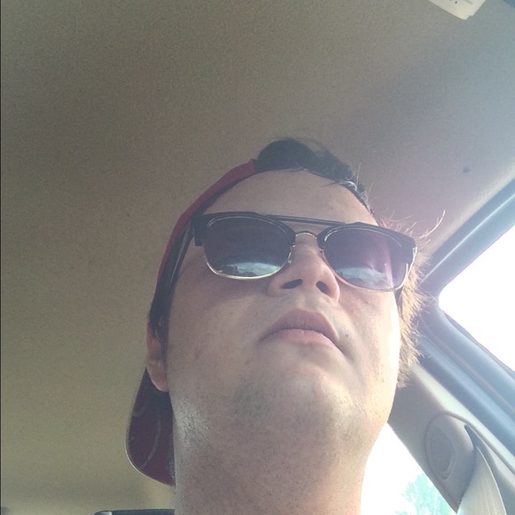 Meet your Posher, Thomas - Picture 1 of 1