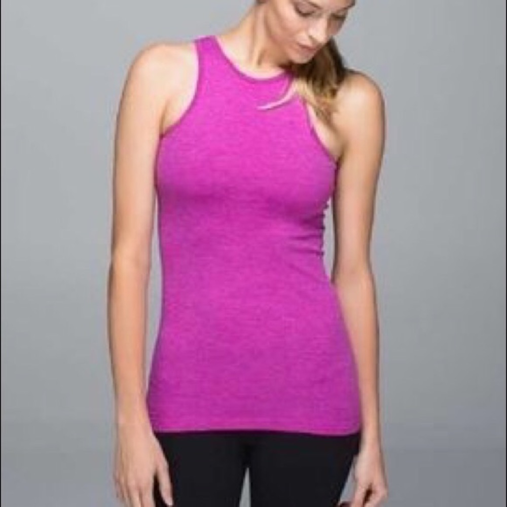 Lululemon Seamlessly Covered Tank
