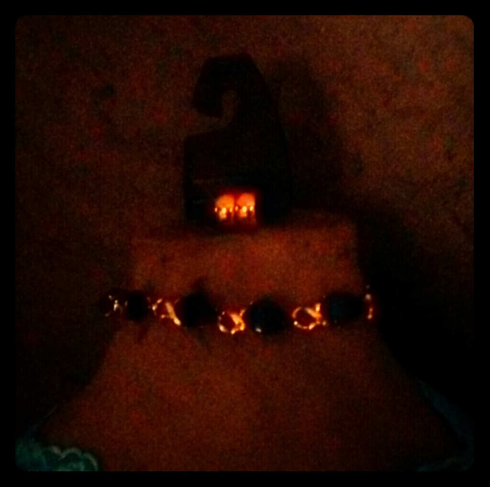 Vintage Choker and earrings
