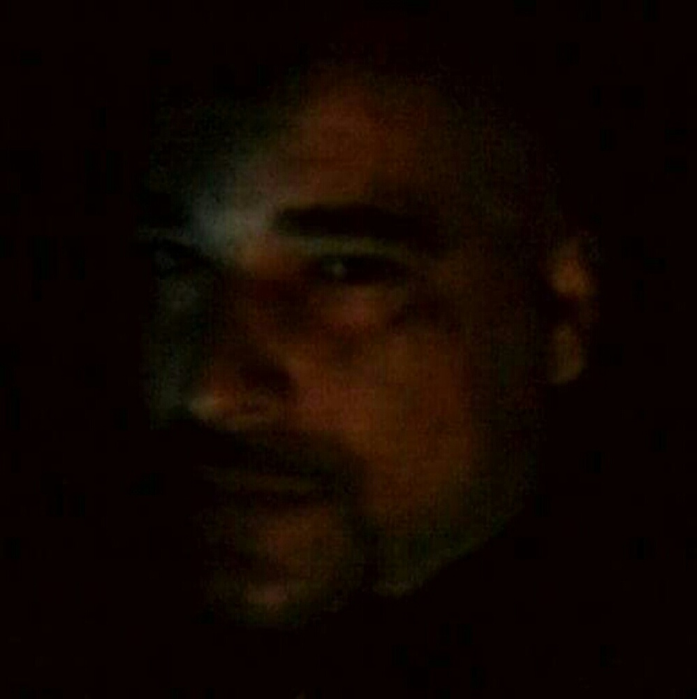 Meet your Posher, Carlos