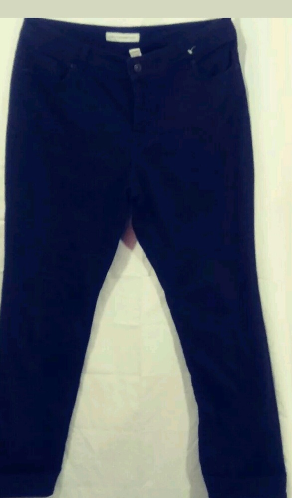 Chico's Platinum Short Plus  Black Denim Jeans