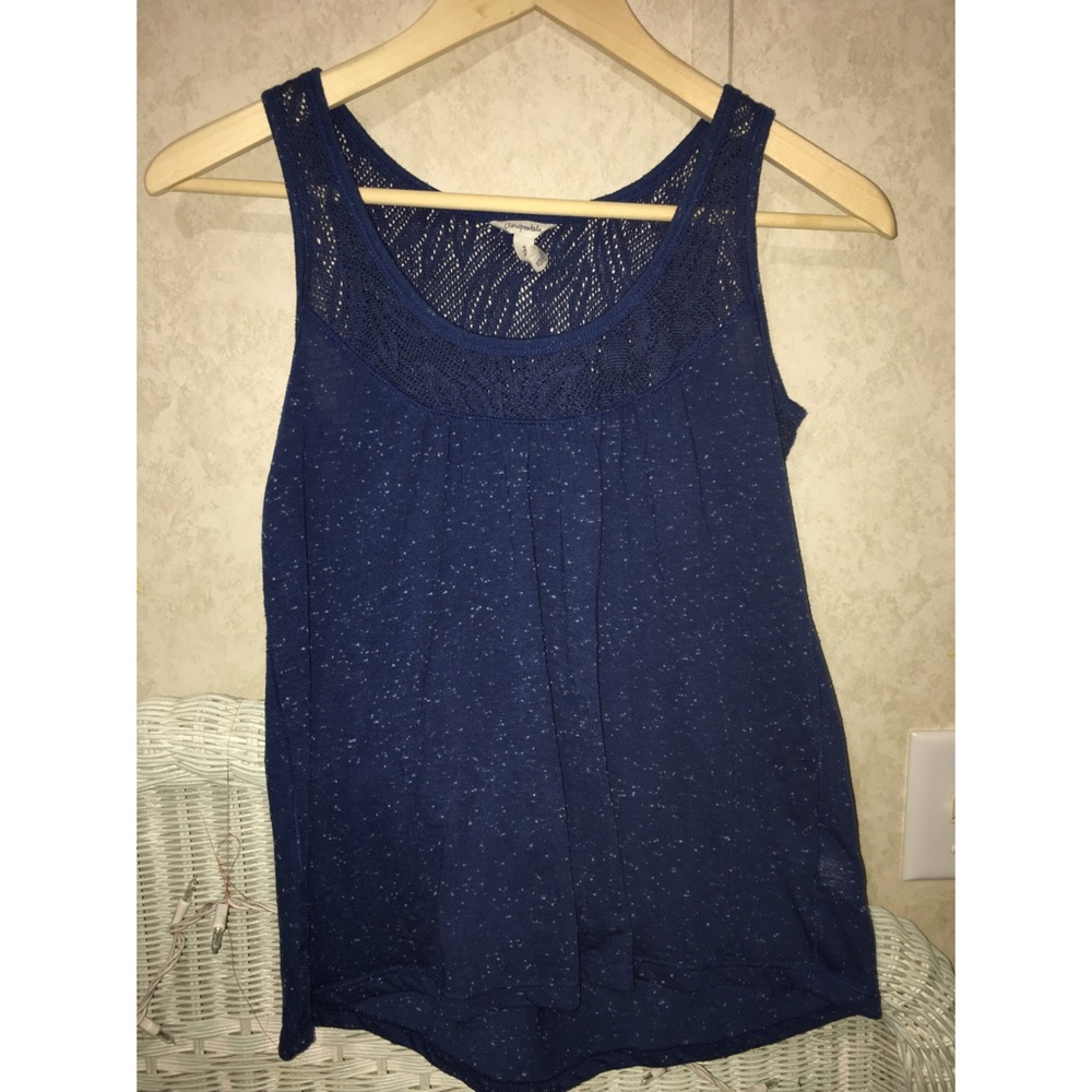Small aeropostale tank top.