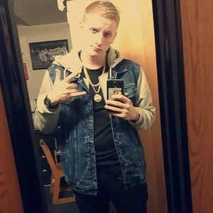 Meet your Posher, Bruce