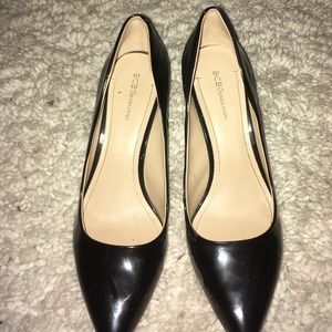 Patent leather BCBG shoes