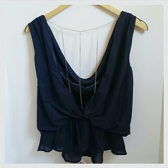 💋Gold Chain Back top - Picture 4 of 5