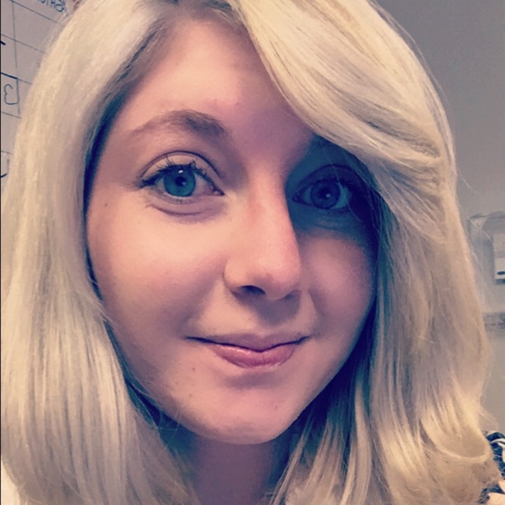 Meet your Posher, Carly