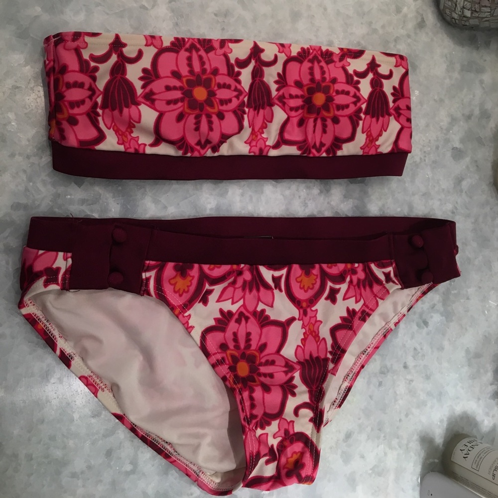 Juicy couture bandeau bathing suit