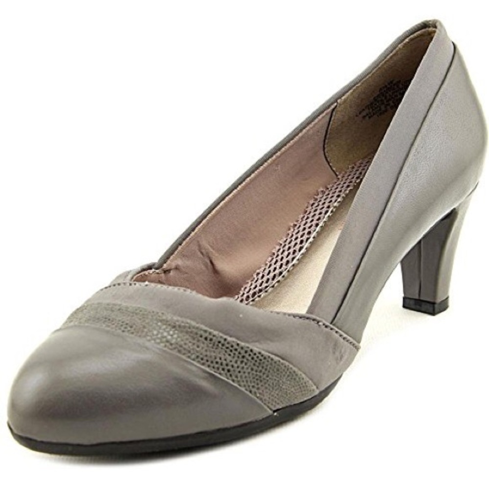 ⭐️🆕⭐️ Easy Spirit Nareen heels