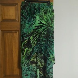 NWT a.n.a. Asymmetrical Amazon Print Skirt