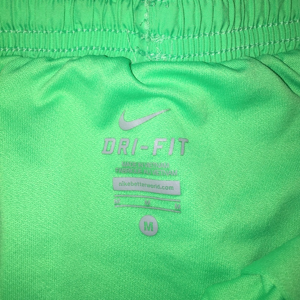 Nike Shorts - Picture 3 of 3