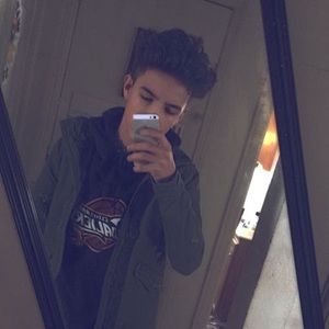 Meet your Posher, Brennen