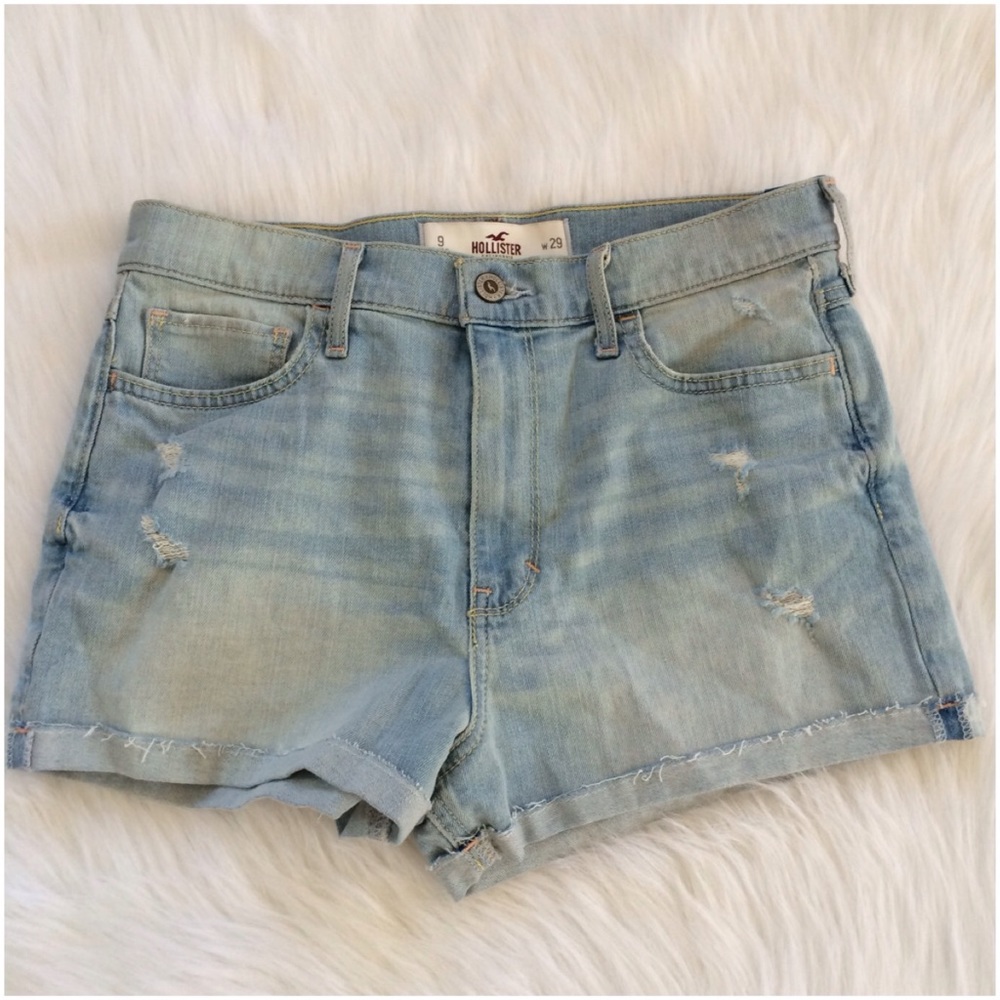 Hollister Natural Waist Short-Shorts