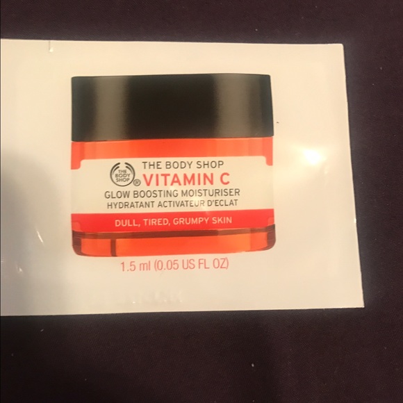 Moisturizers - Picture 4 of 6