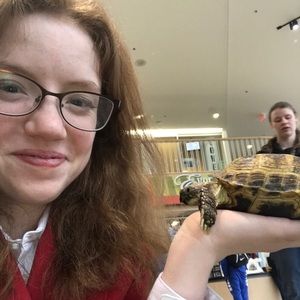 Meet your Posher, Elizabeth