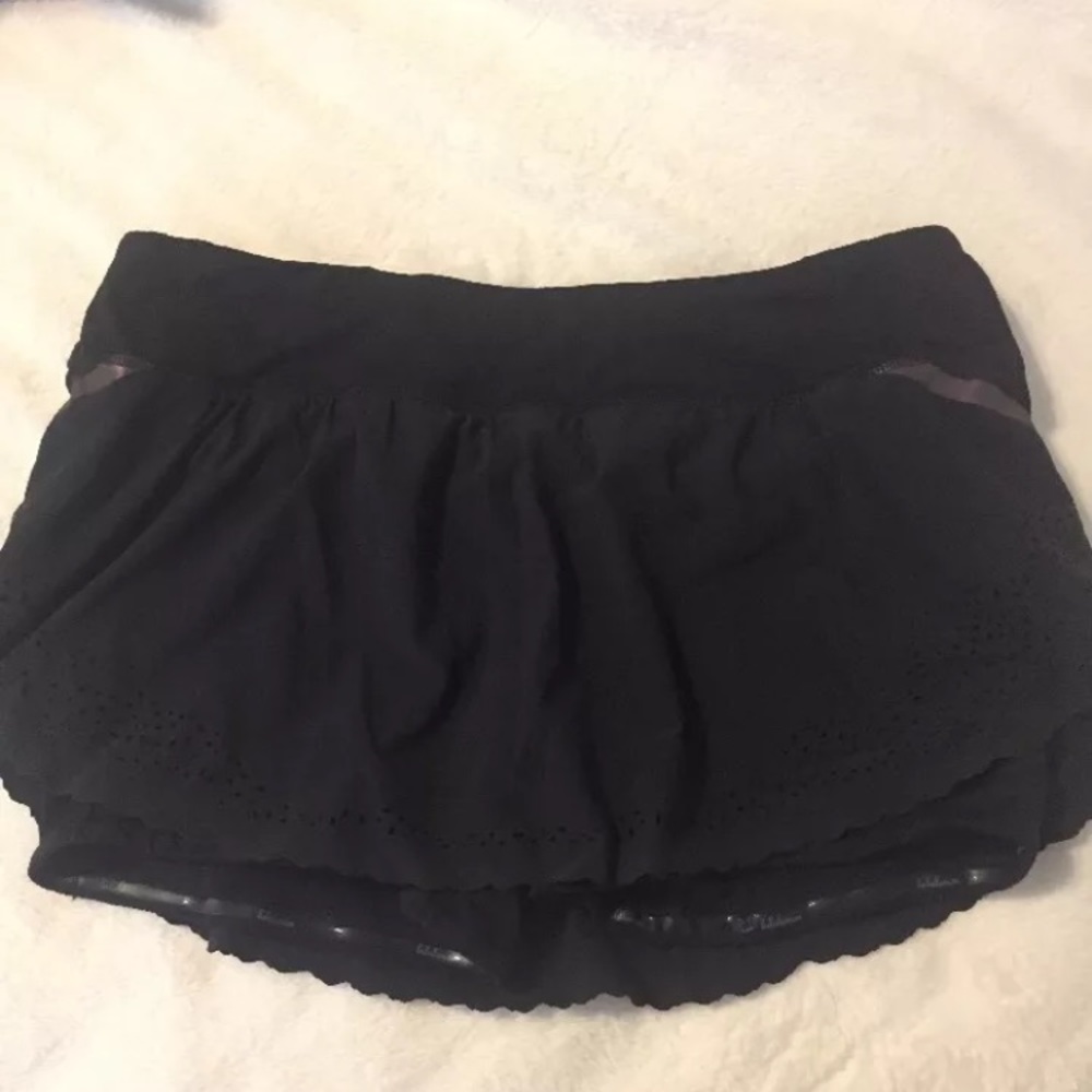 Lululemon Run a Marathon Skirt Skort Size 6