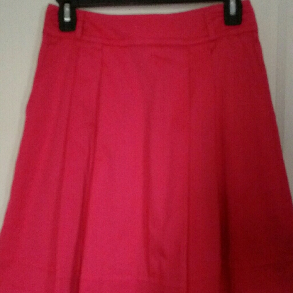 White house black market skirt