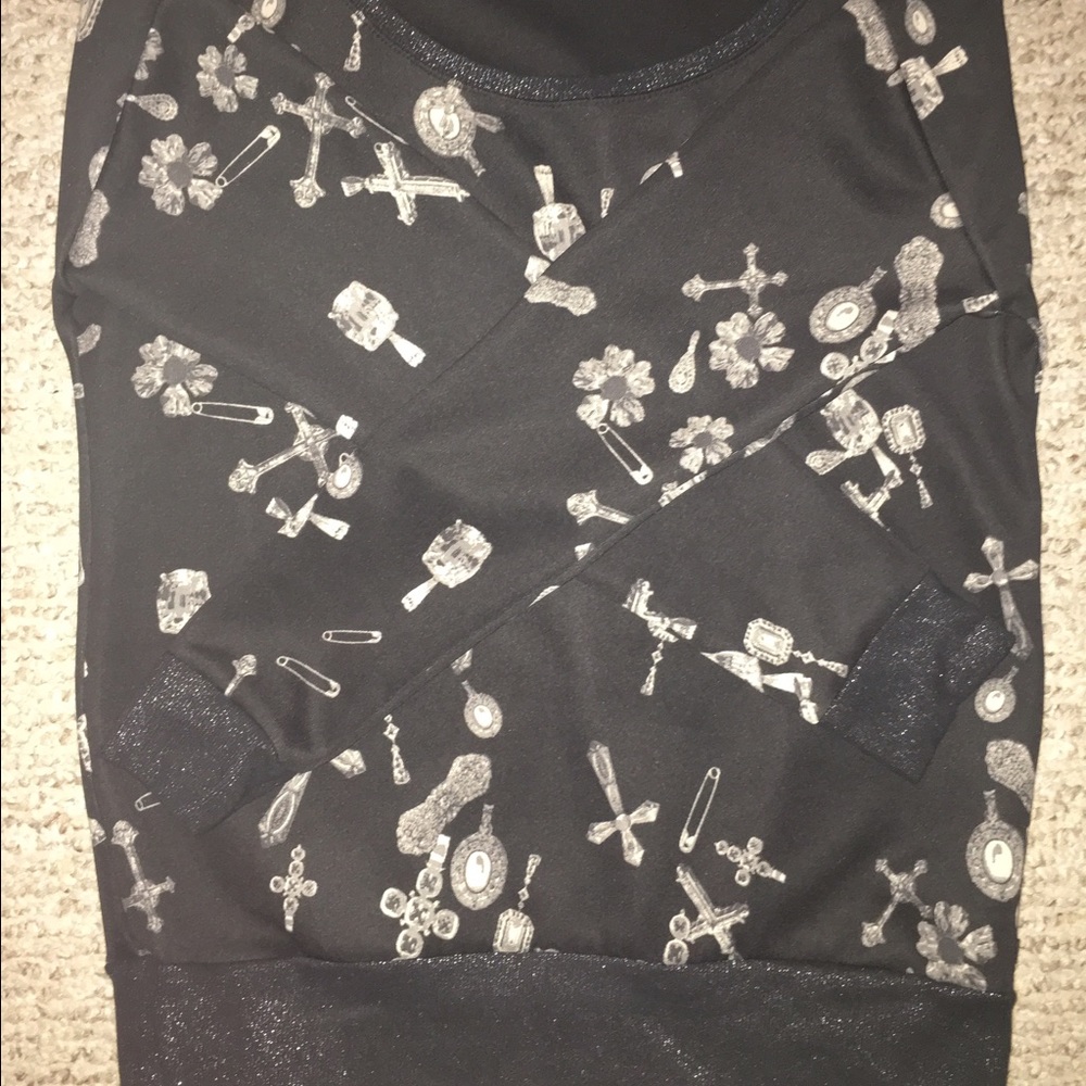 Rock and republic sweater. Never worn