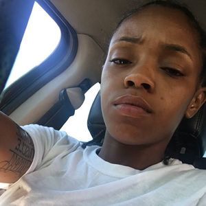 Meet your Posher, Layah