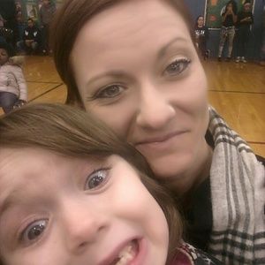 Meet your Posher, Angela