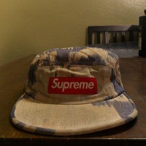 Supreme Blue, Tan & Red Patterned Hat
